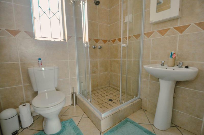 3 Bedroom Property for Sale in Halfway Gardens Gauteng