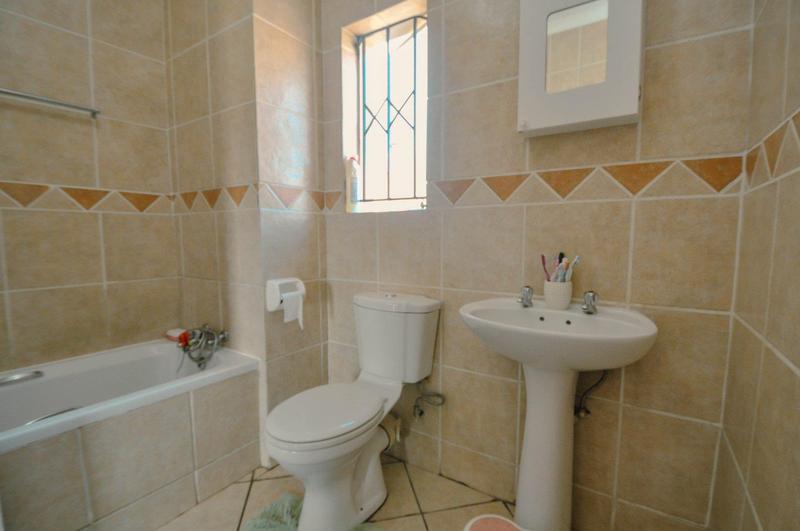 3 Bedroom Property for Sale in Halfway Gardens Gauteng