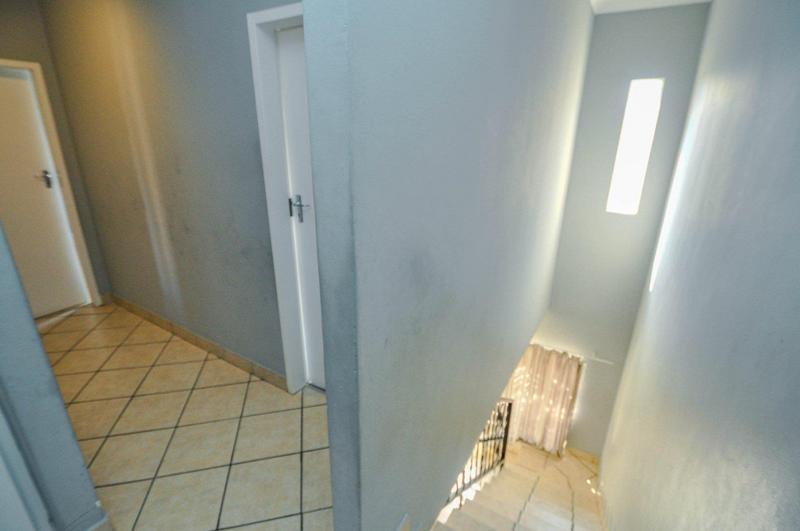 3 Bedroom Property for Sale in Halfway Gardens Gauteng