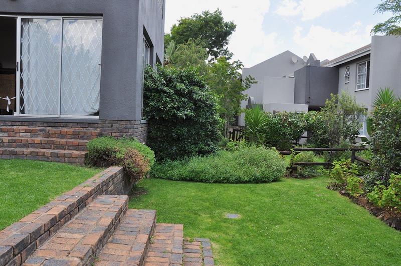 3 Bedroom Property for Sale in Edenburg Gauteng