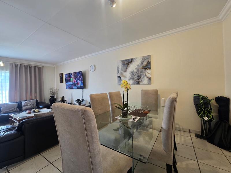 3 Bedroom Property for Sale in Edenburg Gauteng