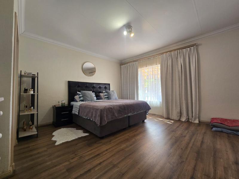 3 Bedroom Property for Sale in Edenburg Gauteng