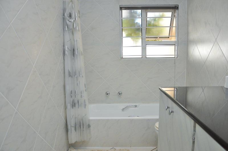 3 Bedroom Property for Sale in Edenburg Gauteng
