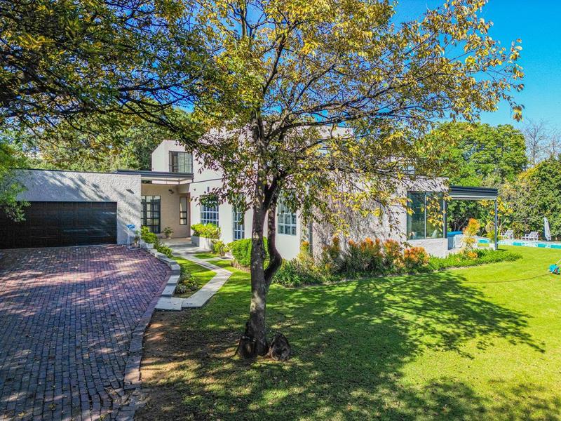6 Bedroom Property for Sale in Morningside Gauteng