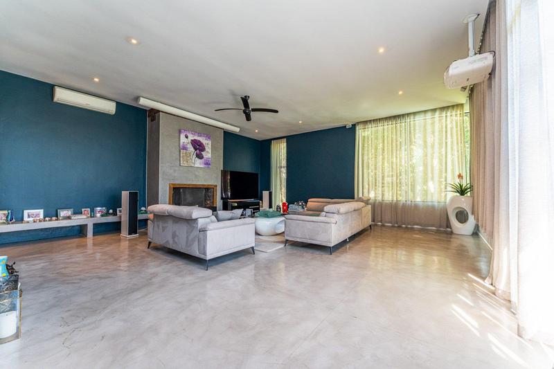 6 Bedroom Property for Sale in Morningside Gauteng