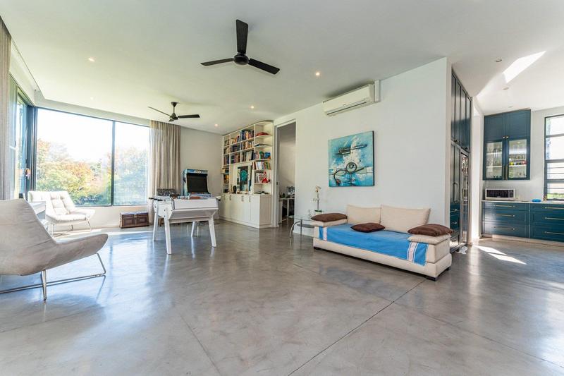 6 Bedroom Property for Sale in Morningside Gauteng