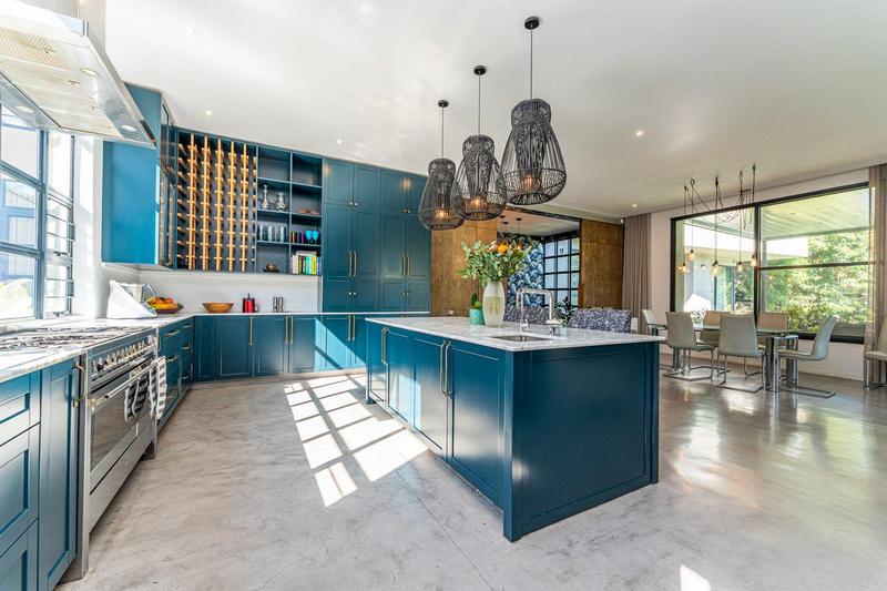 6 Bedroom Property for Sale in Morningside Gauteng