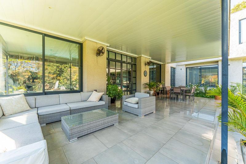 6 Bedroom Property for Sale in Morningside Gauteng