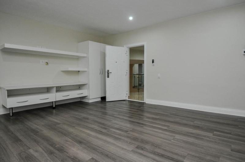 6 Bedroom Property for Sale in Morningside Gauteng