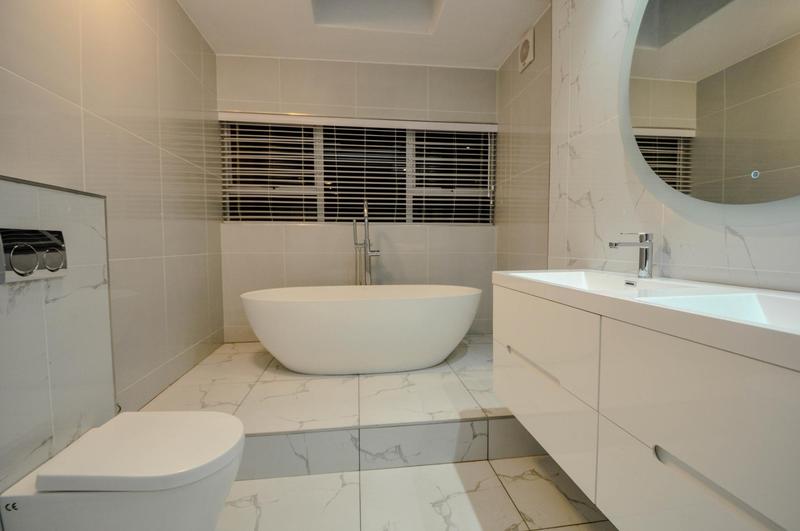 6 Bedroom Property for Sale in Morningside Gauteng