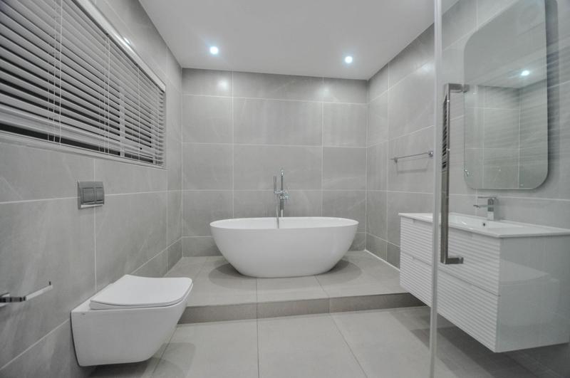 6 Bedroom Property for Sale in Morningside Gauteng
