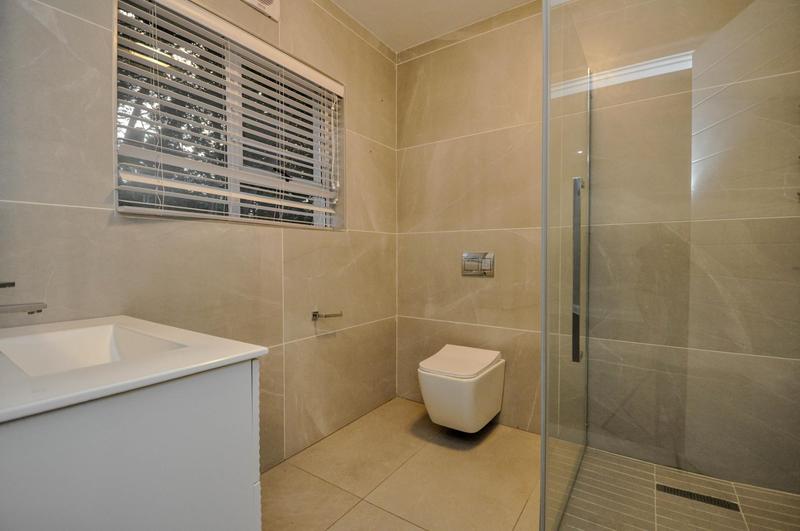 6 Bedroom Property for Sale in Morningside Gauteng