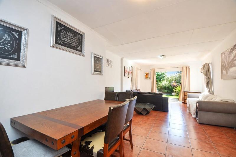 2 Bedroom Property for Sale in Equestria Gauteng