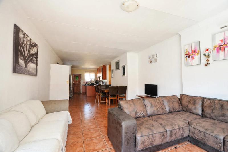2 Bedroom Property for Sale in Equestria Gauteng