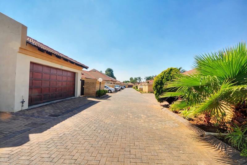 2 Bedroom Property for Sale in Equestria Gauteng