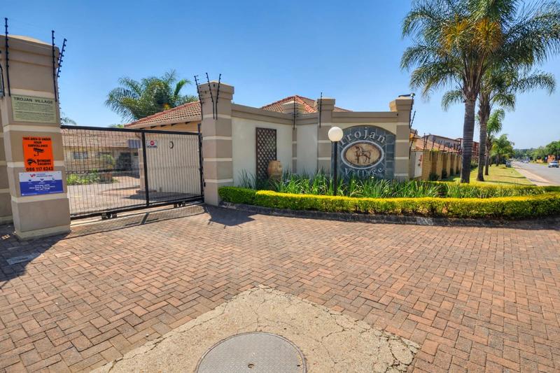 2 Bedroom Property for Sale in Equestria Gauteng