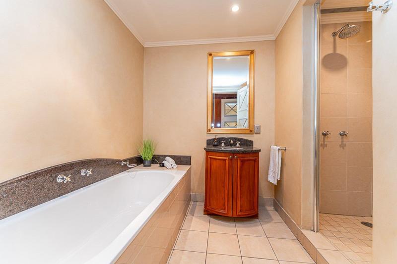 3 Bedroom Property for Sale in Sandton Central Gauteng