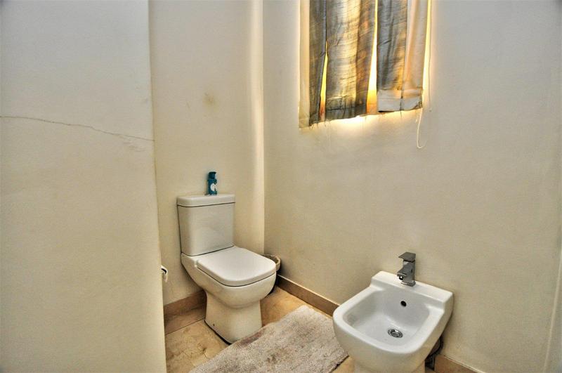 5 Bedroom Property for Sale in Northern Acres Gauteng