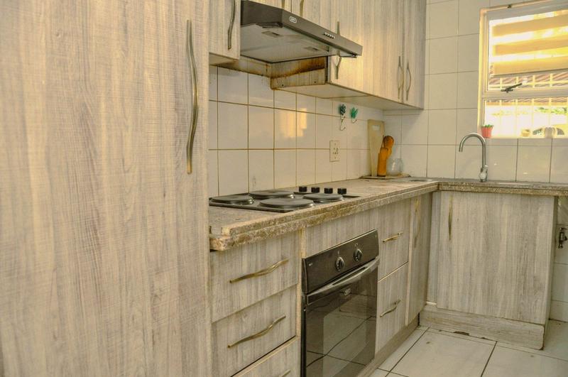 2 Bedroom Property for Sale in Northern Acres Gauteng