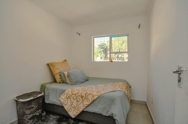 2 Bedroom Property for Sale in Northern Acres Gauteng