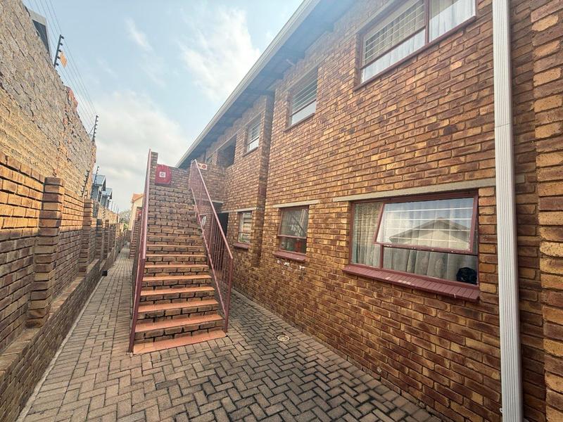 2 Bedroom Property for Sale in Ferndale Gauteng