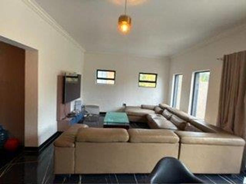 6 Bedroom Property for Sale in Pretoria North Gauteng