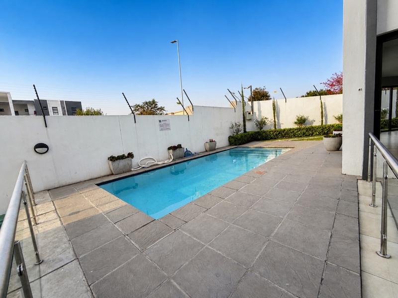 To Let 2 Bedroom Property for Rent in Carlswald Gauteng