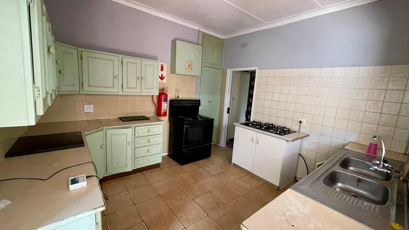 To Let 5 Bedroom Property for Rent in Discovery Gauteng