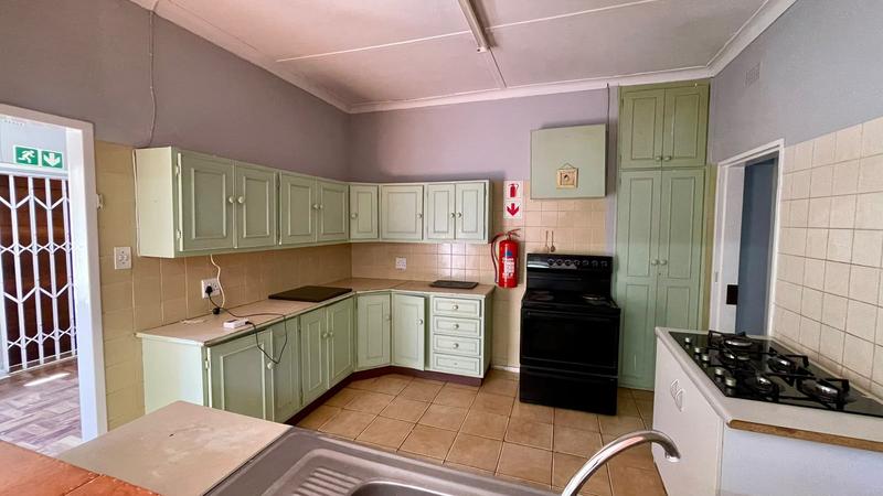 To Let 5 Bedroom Property for Rent in Discovery Gauteng