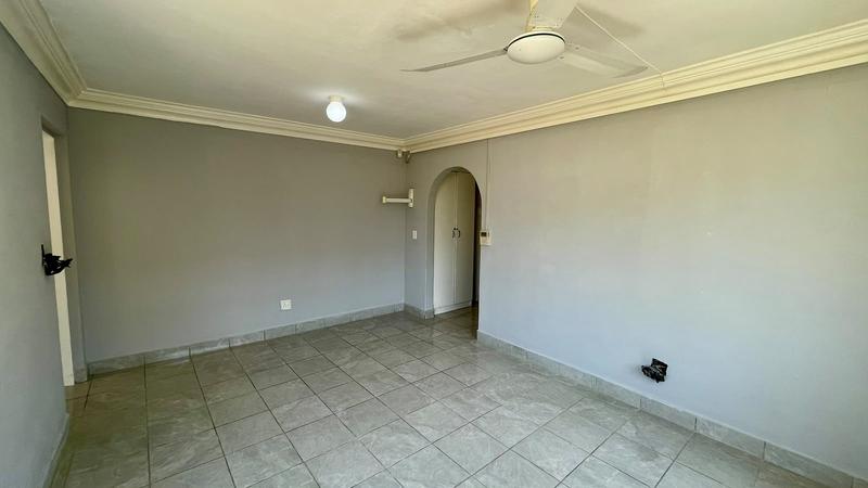 To Let 5 Bedroom Property for Rent in Discovery Gauteng
