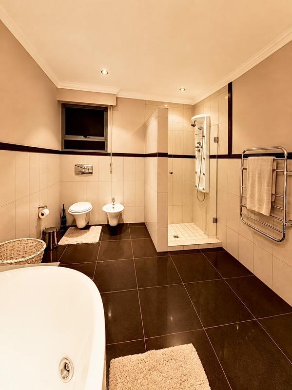 To Let 3 Bedroom Property for Rent in Morningside Gauteng