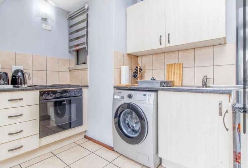 To Let 2 Bedroom Property for Rent in Noordwyk Gauteng