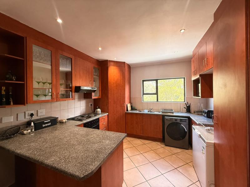 To Let 2 Bedroom Property for Rent in Paulshof Gauteng