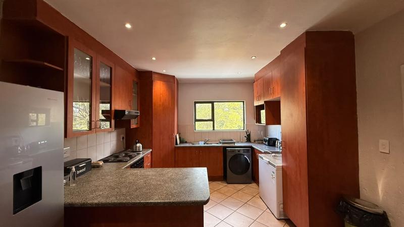 To Let 2 Bedroom Property for Rent in Paulshof Gauteng