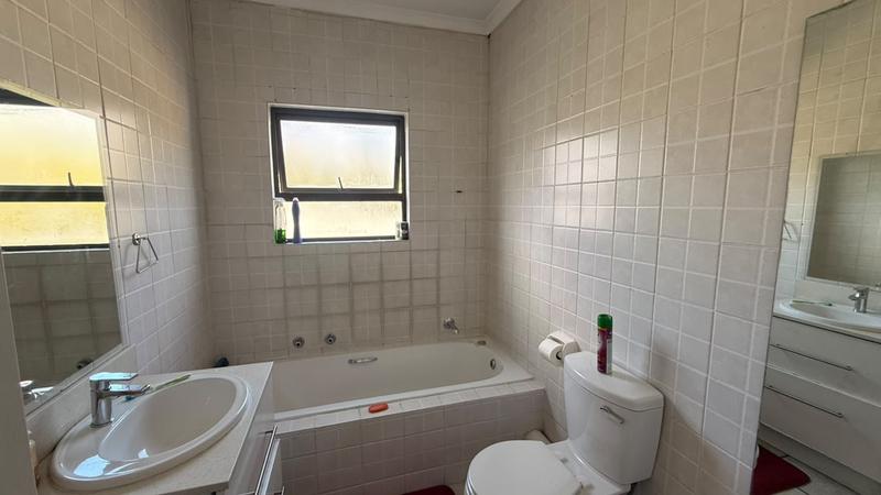 To Let 2 Bedroom Property for Rent in Paulshof Gauteng