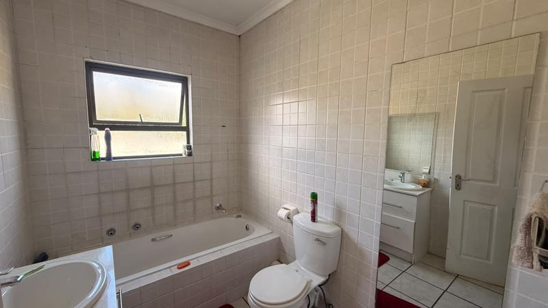 To Let 2 Bedroom Property for Rent in Paulshof Gauteng