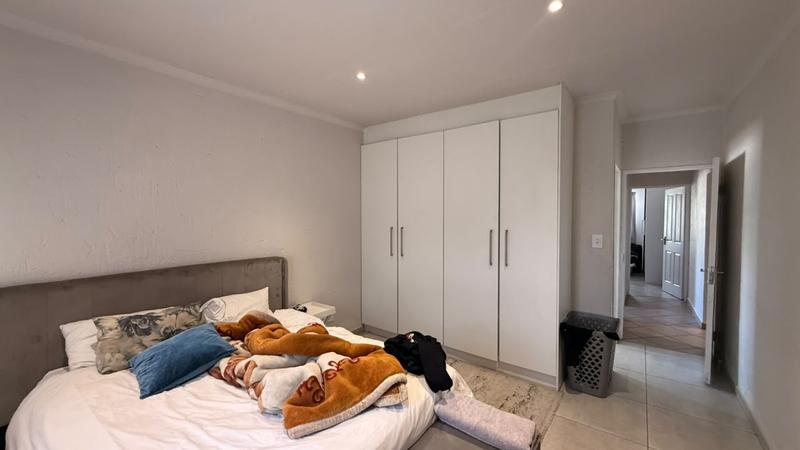 To Let 2 Bedroom Property for Rent in Paulshof Gauteng