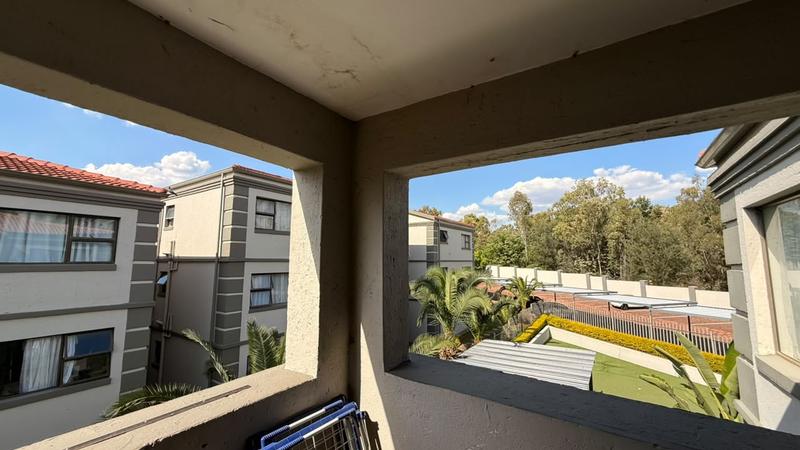 To Let 2 Bedroom Property for Rent in Paulshof Gauteng