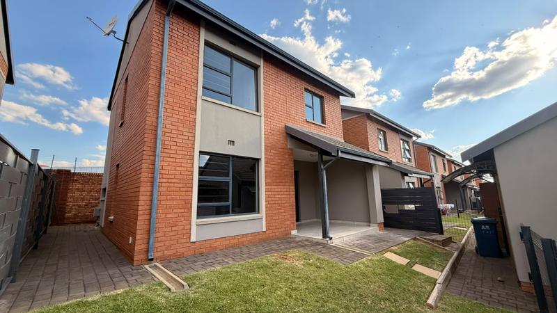 To Let 3 Bedroom Property for Rent in Roodeplaat Gauteng