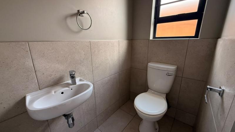 To Let 3 Bedroom Property for Rent in Roodeplaat Gauteng