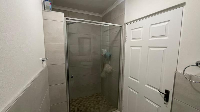 To Let 2 Bedroom Property for Rent in Ruimsig A H Gauteng