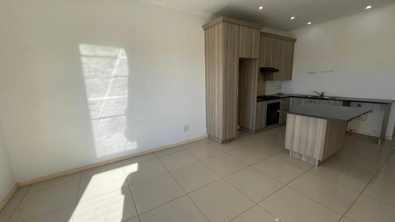 To Let 2 Bedroom Property for Rent in Ruimsig A H Gauteng