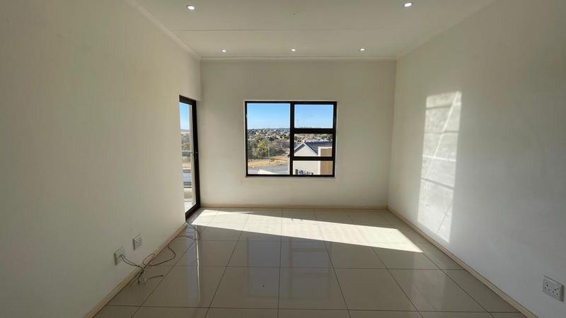 To Let 2 Bedroom Property for Rent in Ruimsig A H Gauteng