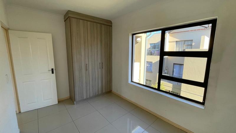 To Let 2 Bedroom Property for Rent in Ruimsig A H Gauteng