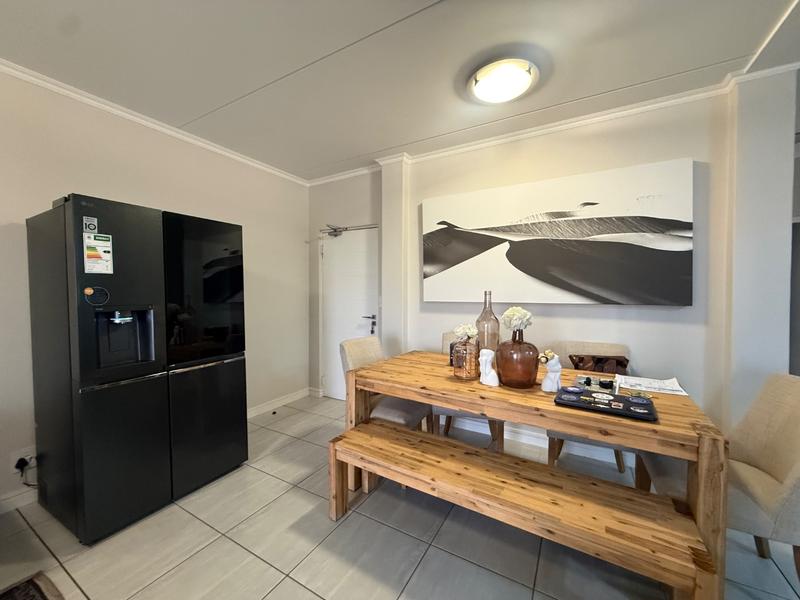 To Let 3 Bedroom Property for Rent in Waterfall Gauteng