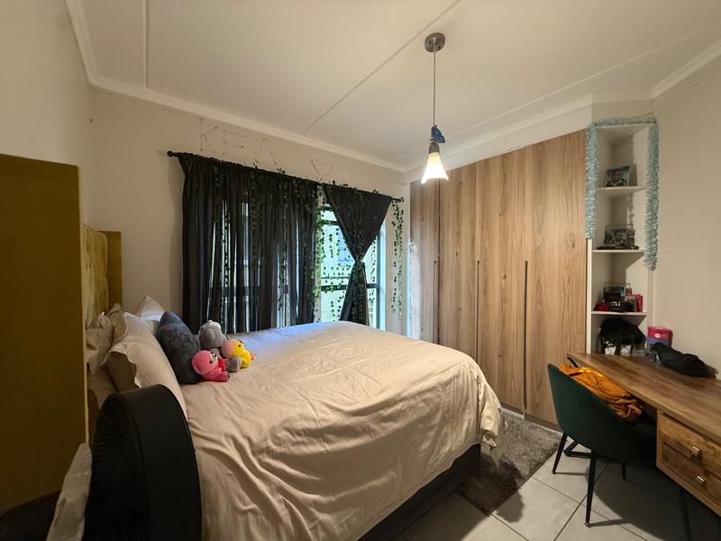 To Let 3 Bedroom Property for Rent in Waterfall Gauteng