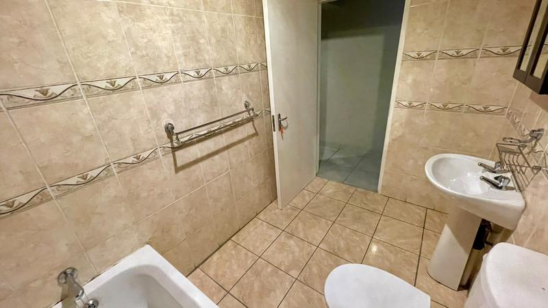 To Let 3 Bedroom Property for Rent in Wilgeheuwel Gauteng