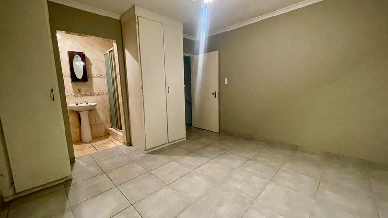 To Let 3 Bedroom Property for Rent in Wilgeheuwel Gauteng