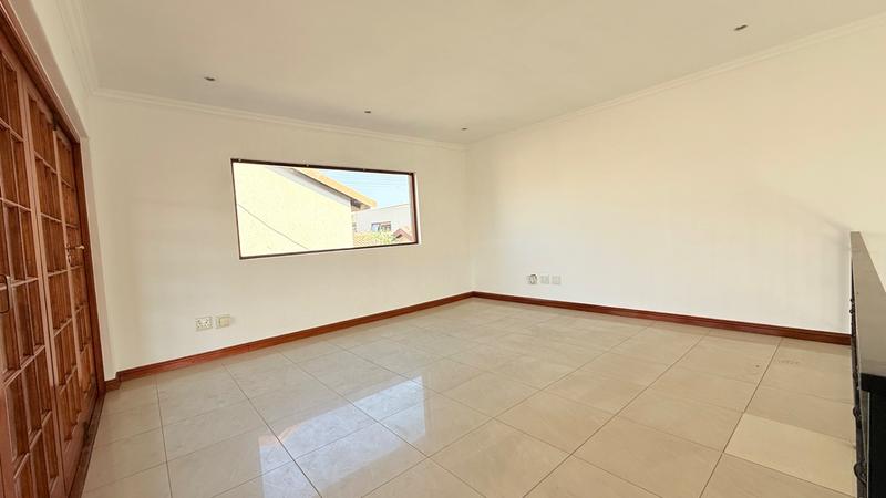4 Bedroom Property for Sale in Barbeque Downs Gauteng