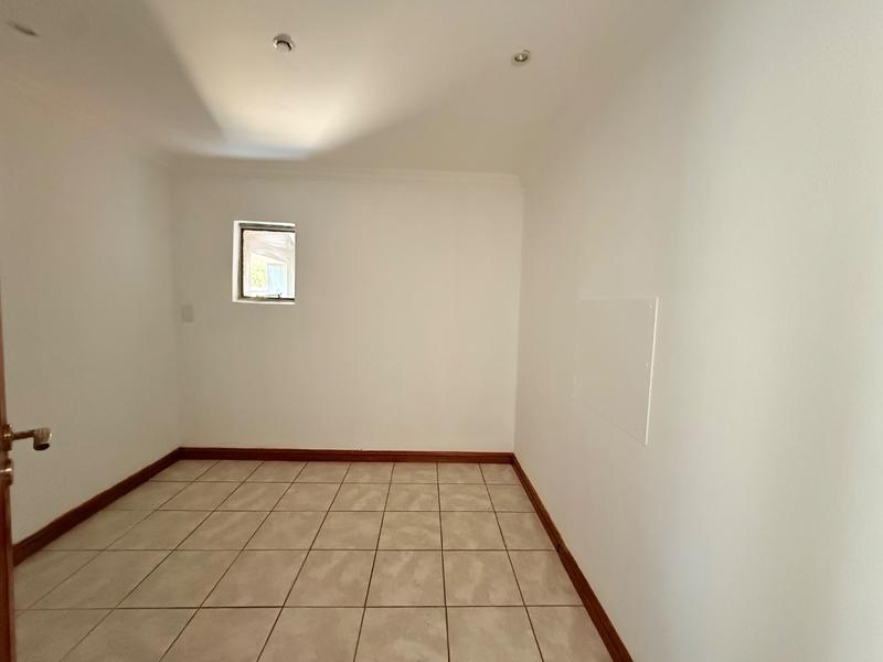 4 Bedroom Property for Sale in Barbeque Downs Gauteng